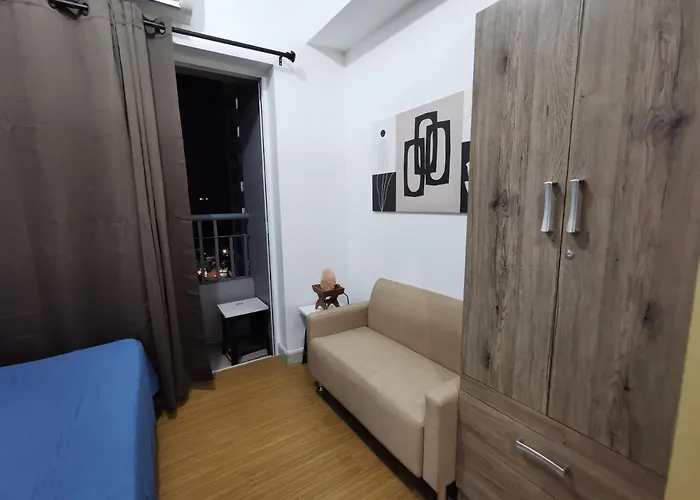 Liam's Pad At Grace Residences Apartment